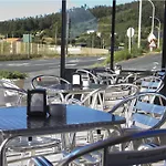 게스트하우스 Hostal-restaurante Casa Giz Cuina