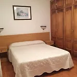 بيت ضيافة Hostal-restaurante Casa Giz 3*