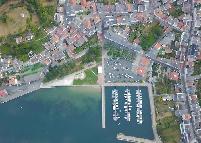 Hostal-restaurante Casa Giz Pensión Cuina